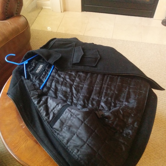 GUESS COAT - Picture 2 of 3